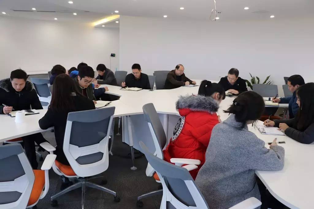 金開集團下屬設(shè)計院公司召開新年工作部署動員會