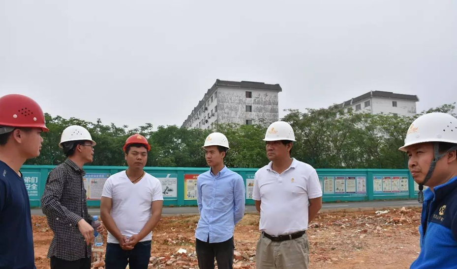 排憂解難敢擔(dān)當(dāng)  通力合作加油干