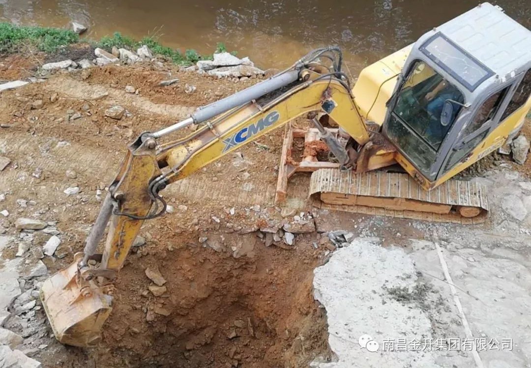 從巡查到疏通&mdash;&mdash;管護(hù)公司高效處理麥廬水渠污水溢流問題