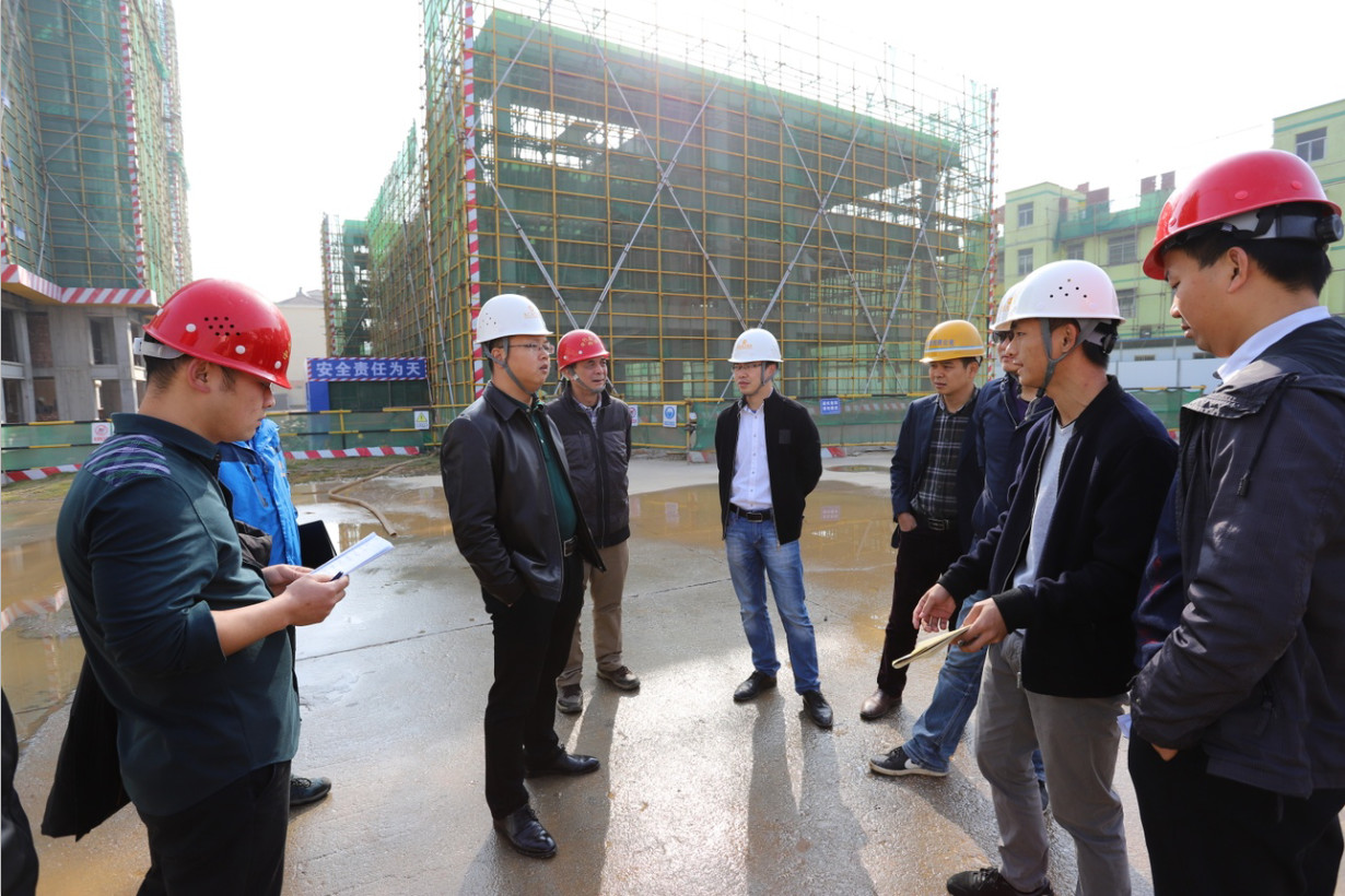 項(xiàng)目公司組織開展在建項(xiàng)目安全質(zhì)量檢查活動(dòng)