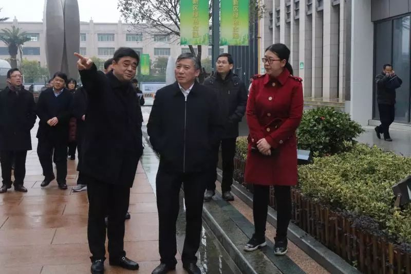 省委組織部一行前往綠創(chuàng)綜合體及區(qū)黨群服務(wù)中心開展考察