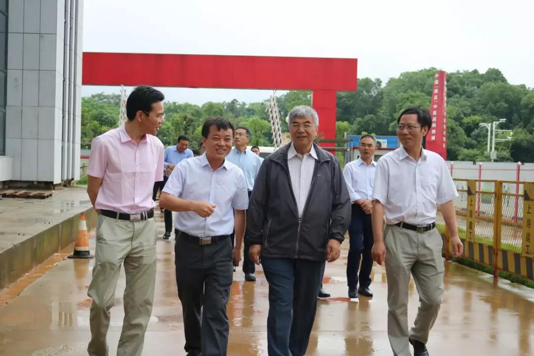 中科院原副院長(zhǎng)調(diào)研中醫(yī)藥科創(chuàng)城