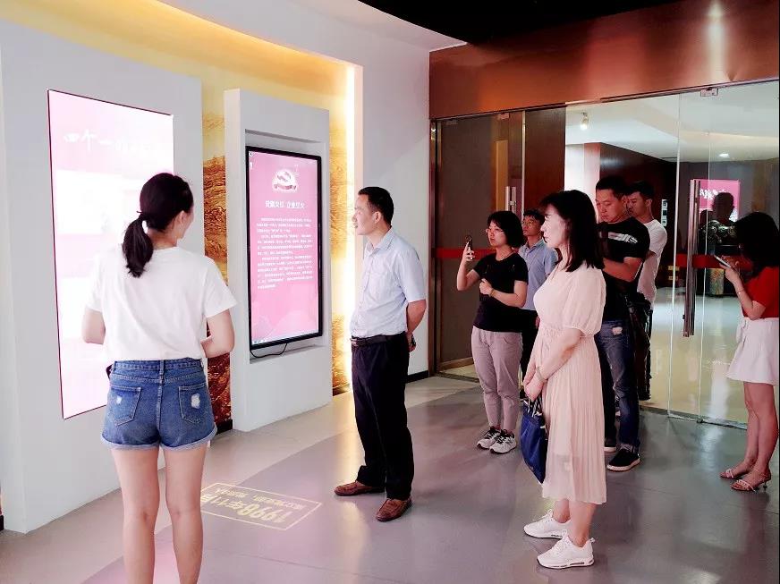 金開(kāi)集團(tuán)紀(jì)委赴煌上煌集團(tuán)參觀考察