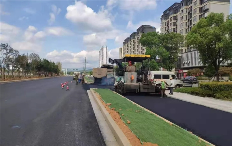 雙港大街完工通車