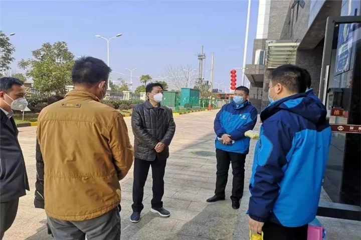 集團(tuán)黨委書記、董事長謝榮華檢查新冠病疫情防控工作