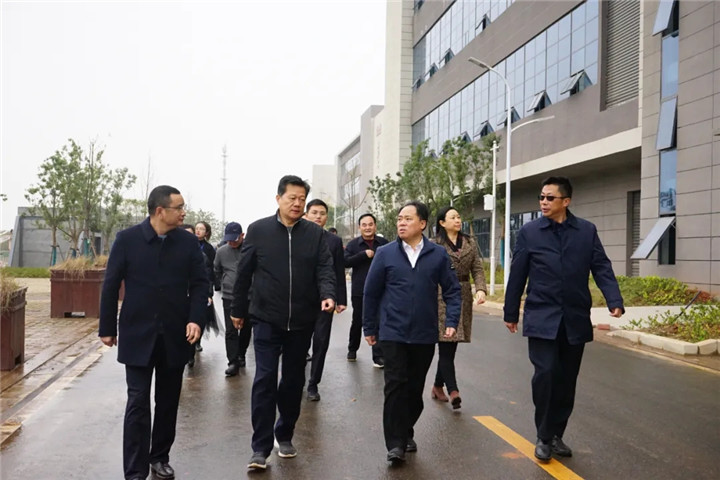 管委會(huì)主任于立山調(diào)研集團(tuán)儒樂(lè)湖新城重大重點(diǎn)項(xiàng)目建設(shè)