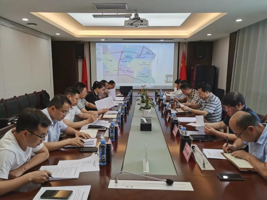 金開集團(tuán)召開儒樂湖核心區(qū)建設(shè)項目移交專題調(diào)度會