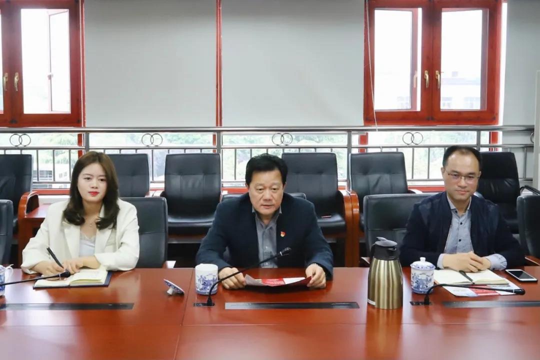 金開集團開展&ldquo;轉(zhuǎn)作風(fēng)優(yōu)環(huán)境&rdquo; 大走訪大宣傳活動