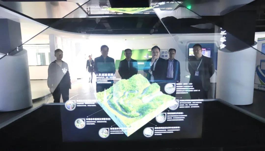 謝榮華調(diào)研通慧科技集團和集團代管資產(chǎn)項目使用管理情況