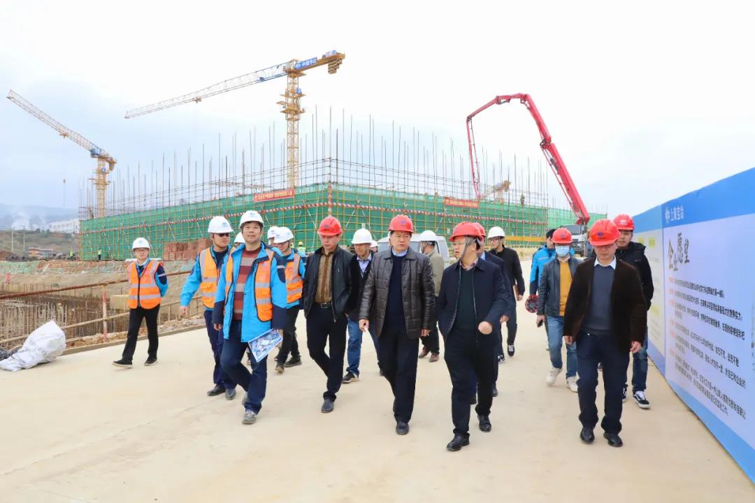 集團(tuán)黨委書記、董事長謝榮華調(diào)研集團(tuán)重大重點建設(shè)項目