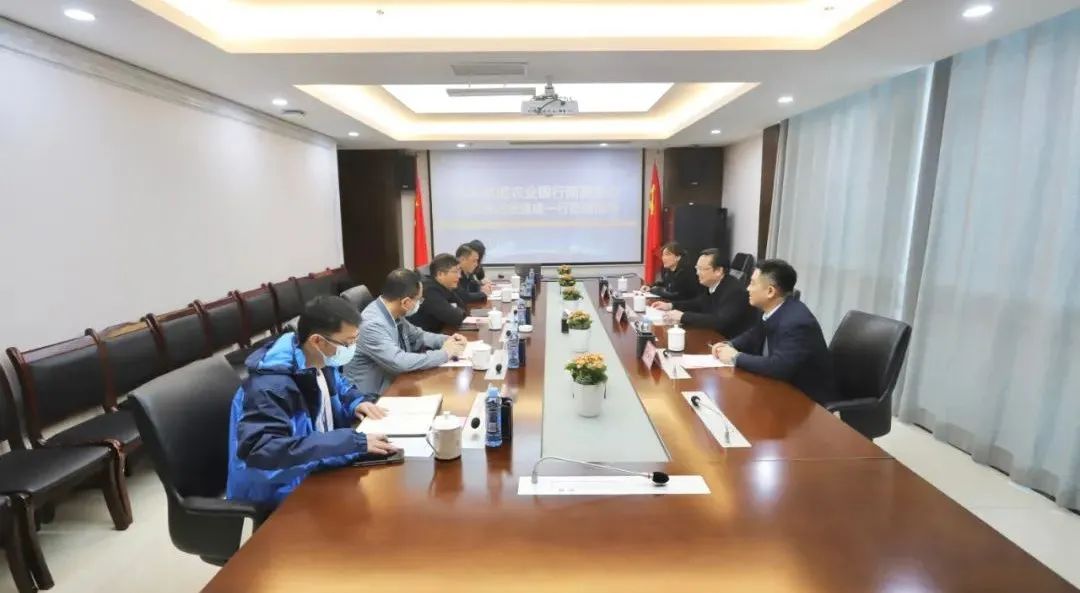 農(nóng)業(yè)銀行張建成一行來訪金開集團(tuán)交流座談