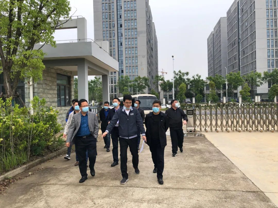 區(qū)黨工委委員、管委會(huì)副主任賀敏實(shí)地調(diào)研經(jīng)開區(qū)專項(xiàng)債券