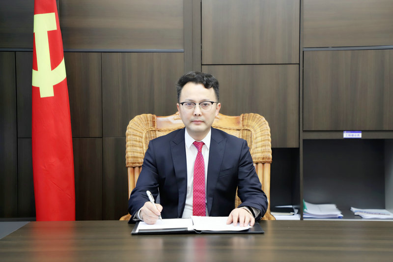 新春獻(xiàn)詞｜集團(tuán)黨委書(shū)記、董事長(zhǎng)程振華給大家拜年了！