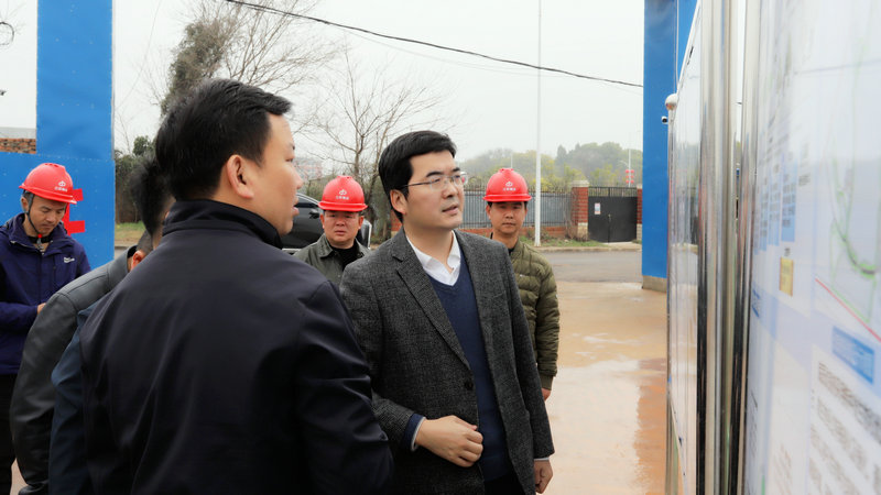 賀敏調(diào)研集團(tuán)重大重點(diǎn)項(xiàng)目建設(shè)推進(jìn)情況